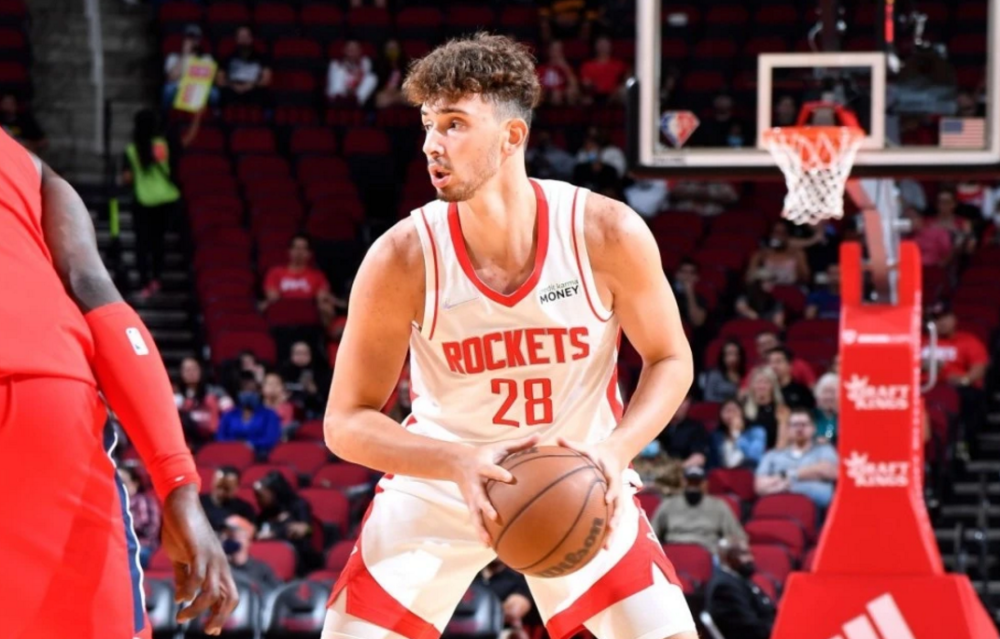 乐鱼体育app-火箭队外教披露战术秘诀,揭示取胜的关键