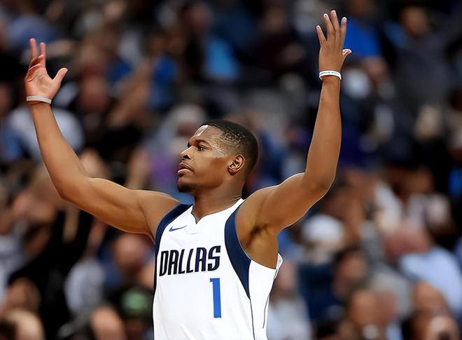 乐鱼官网-黄蜂血洗独行侠,乔治制霸全场的简单介绍