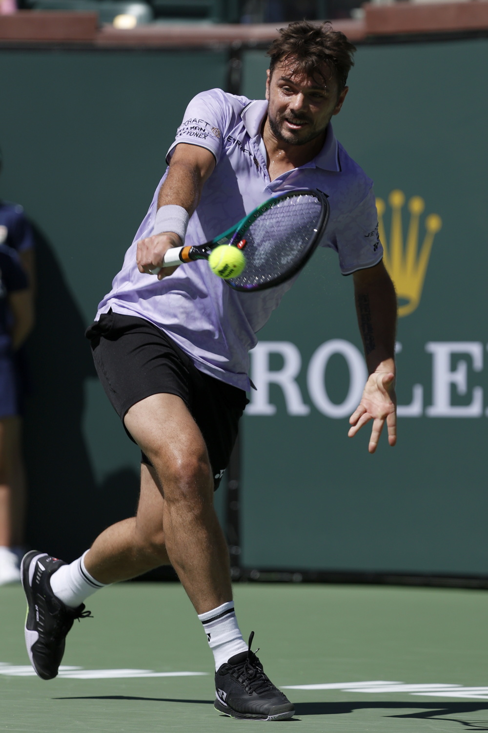 乐鱼app-包含澳大利亚网球队逆转英国网球队,瓦林卡统治全场的词条