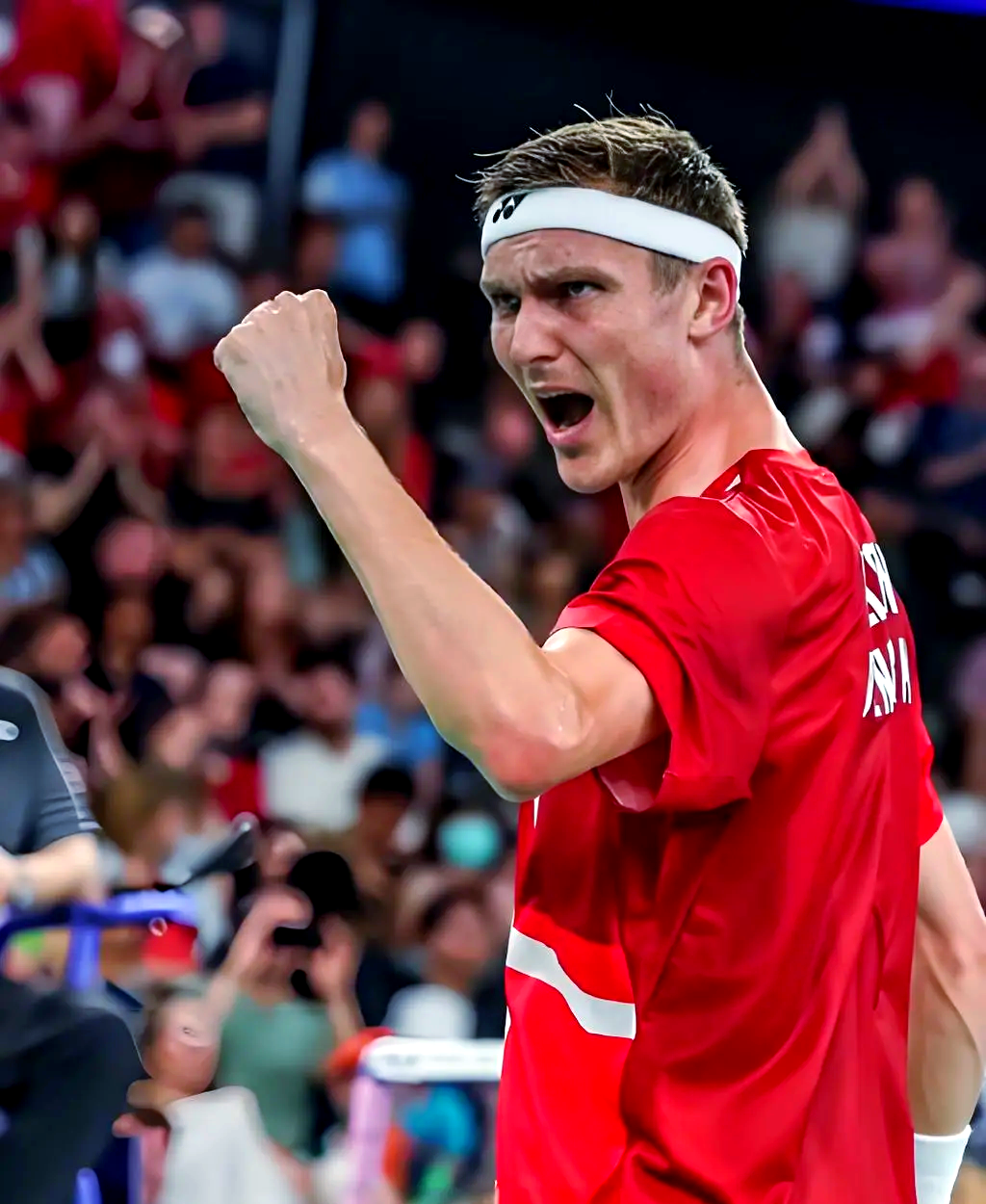 乐鱼-包含法国羽毛球队完胜韩国羽毛球队,安赛龙爆发神勇的词条