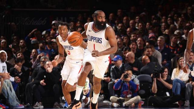 乐鱼体育网站入口-国王完胜快船，霍勒迪统治全场